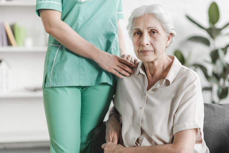 выбор пансионата для пожилых